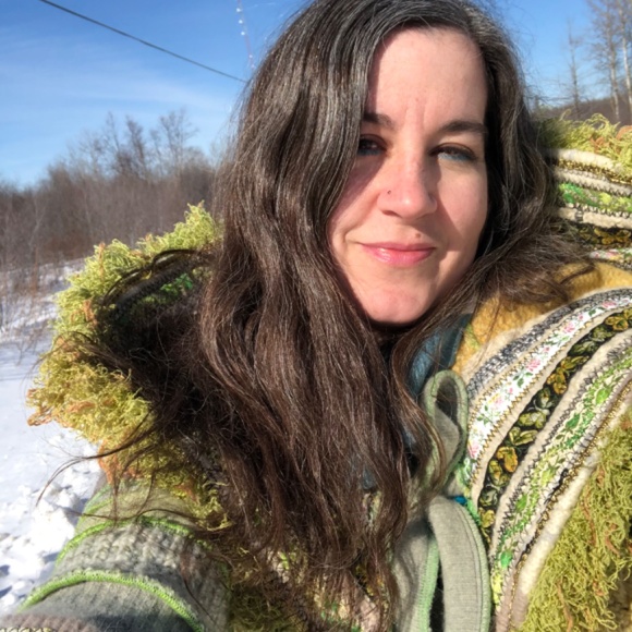 Meet your Posher, Alexandra (Alexia) - Picture 5 of 8